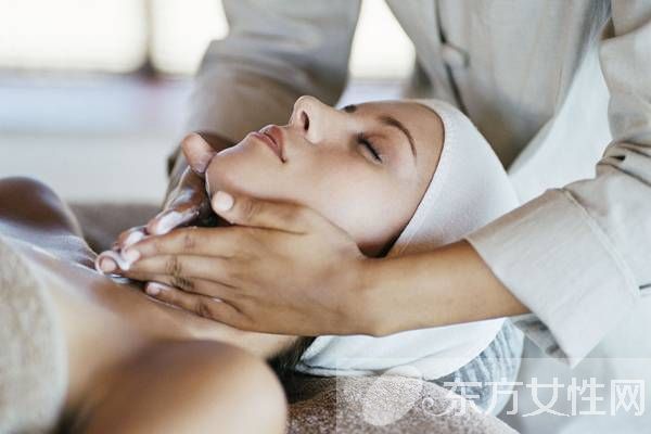 三種常見頸部皮膚問題及解決方案