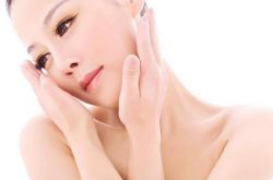 干性皮膚怎么保養(yǎng) 不同年齡段的肌膚保養(yǎng)秘笈