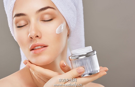 千萬(wàn)別偷懶 8個(gè)睡前護(hù)膚技巧讓你變身美容達(dá)人