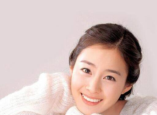 揭密臉上起皮五大原因 四招緩解皮膚干燥