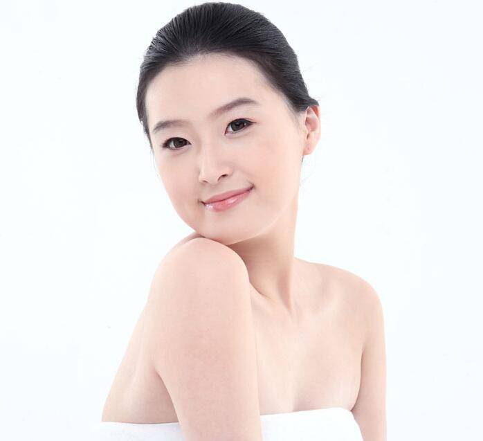 抬頭紋怎樣去除 4個(gè)小妙招讓你告別抬頭紋