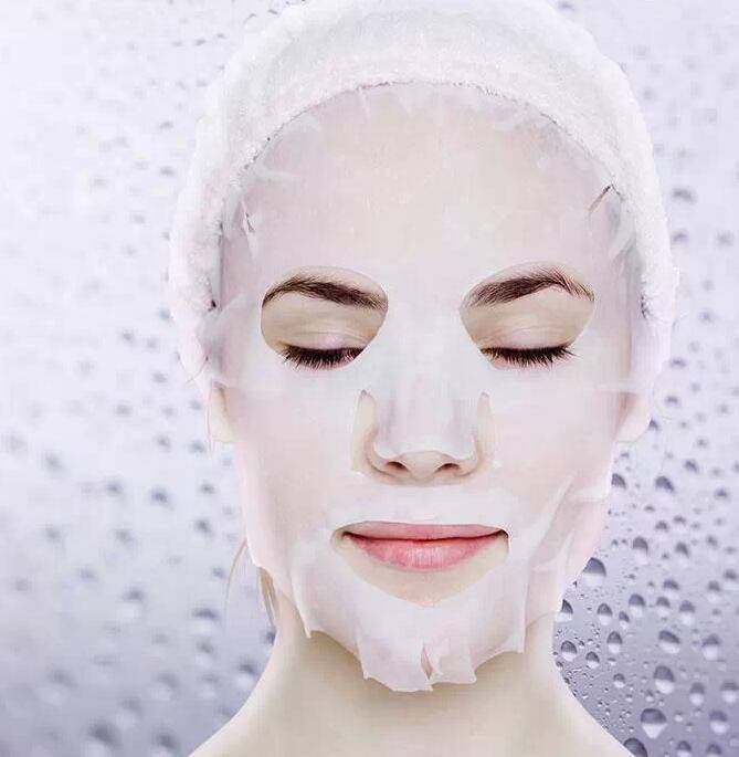 面膜多長(zhǎng)時(shí)間做一次 不同功效的面膜時(shí)間表