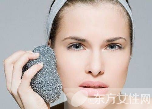 女人怎么做不易長(zhǎng)皺紋 這些地方長(zhǎng)皺紋謹(jǐn)防疾病