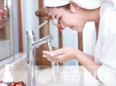 潔面后的護(hù)膚步驟 你做對(duì)了嗎