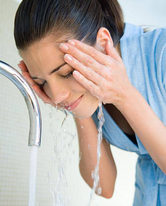 白糖洗臉去痘印法 讓你擺脫痘印煩惱