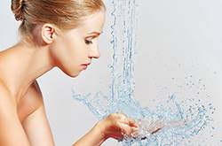 潔面后的護(hù)膚步驟 你做對(duì)了嗎