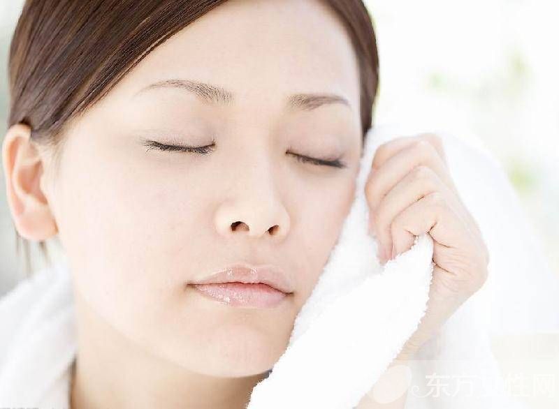 雀斑是怎么形成的 不花錢的雀斑去除方法推薦