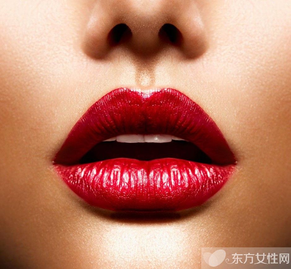 如何保養(yǎng)唇部 唇部護理應(yīng)這樣做
