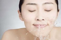 最好的洗面奶排行榜 這些洗臉小秘訣一定要收起來