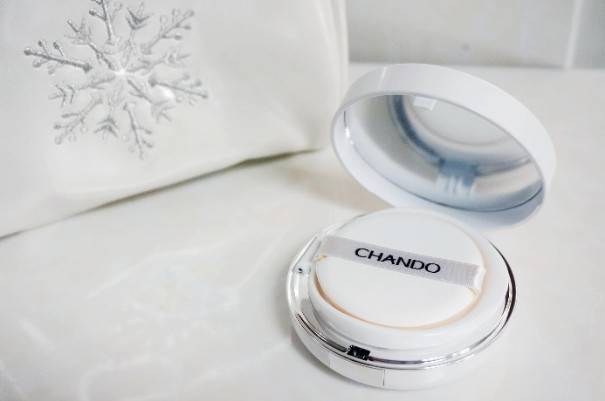 氣墊BB哪家強(qiáng) 當(dāng)然是這款實(shí)力圈粉的裸妝王