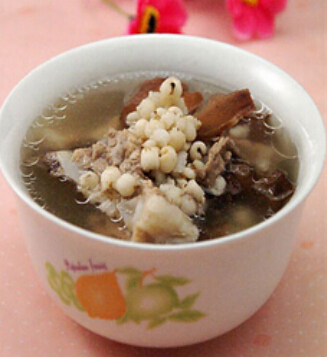 白領(lǐng)養(yǎng)生 白領(lǐng)的三款美容養(yǎng)生湯