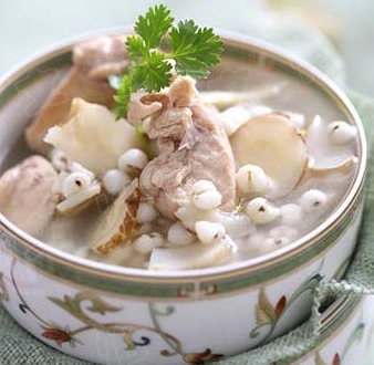 女性冬季必喝中醫(yī)養(yǎng)生美容湯