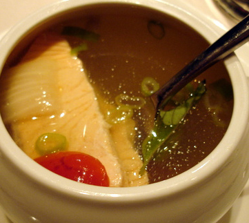 女性冬季必喝中醫(yī)養(yǎng)生美容湯