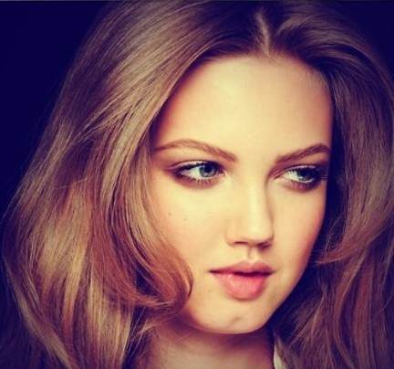 頭發(fā)護理的有效方法 食療去除頭發(fā)靜電