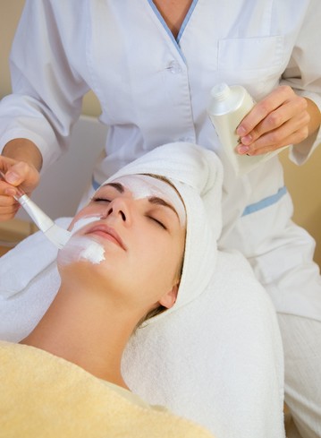 美容養(yǎng)顏 美白一定知道的四個(gè)誤區(qū)