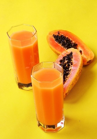 吃什么可以美白 夏季美白水果大全