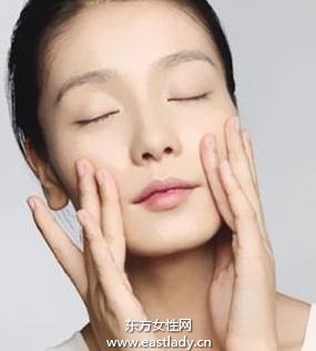 油性皮膚需要控油補(bǔ)水
