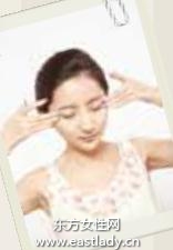 中醫(yī)穴位按摩改善青色荼色黑眼圈