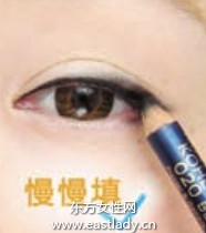 錯(cuò)誤化妝習(xí)慣讓皺紋爬滿臉