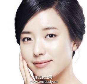 正確去角質(zhì)恢復(fù)皮膚彈性