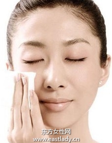 骨膠原變性容易引起皺紋