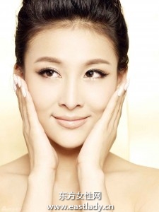 讓皮膚細(xì)膩光滑的十個(gè)小秘方