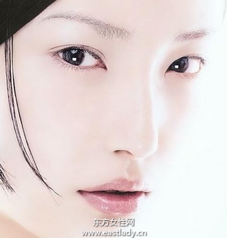 四大美容雷區(qū)導致臉上色斑越來越多