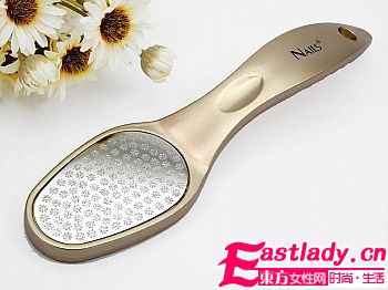 磨去腳部厚重角質(zhì)  足"夠輕松