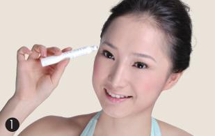 眼部護膚品的使用方法
