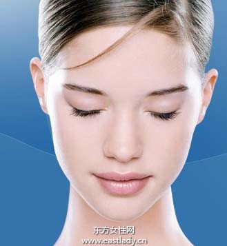 油性皮膚造成油光滿面的原因