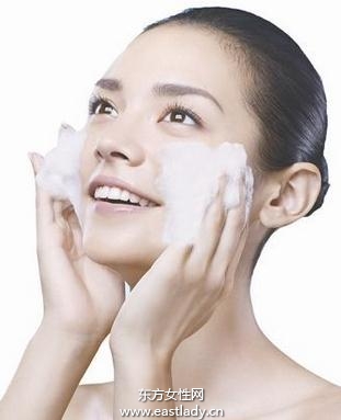 去角質(zhì)促進(jìn)肌膚代謝 讓肌膚充滿(mǎn)活力