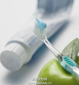 牙膏的妙用之用牙膏去黑頭