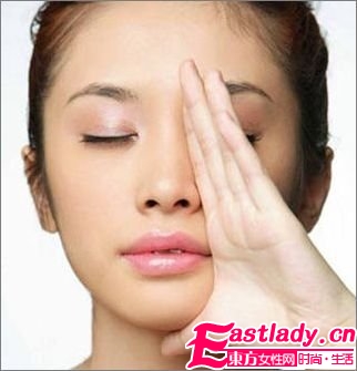 長青春痘的原因以及種類