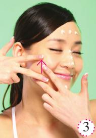 臉部按摩操解決皮膚毛孔粗大