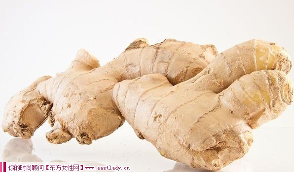 用生姜去除痘印的小竅門