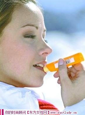 造成皮膚干燥的四個(gè)原因