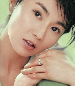 自制潔膚酸奶潔膚劑 讓你美麗動(dòng)人