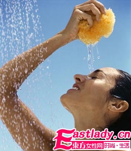沐浴露洗臉小心傷了你的臉