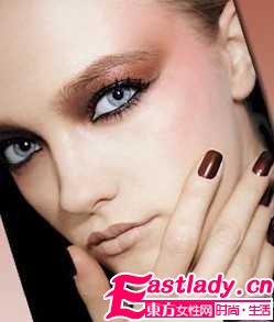 右顴骨長痘痘的原因以及應對策略