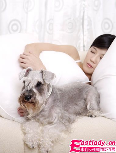 睡好美容覺(jué) 抵制黑眼圈黃褐斑