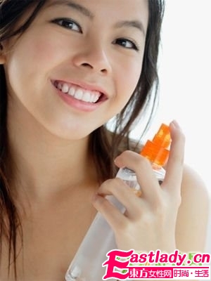 秋天水嫩嫩 12個(gè)有效的皮膚保濕秘方