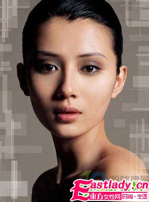 夏季對(duì)付油性皮膚的7大戰(zhàn)略