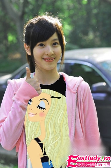 腹有詩(shī)書氣自華 ＂奶茶妹妹＂清純?cè)煨? border=