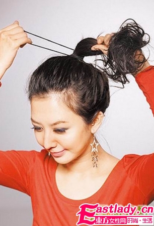 過年聚會3款發(fā)型3種風(fēng)情