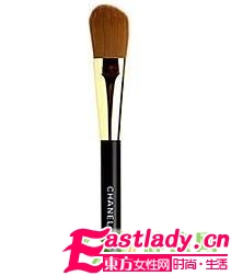 新手化妝必備3把刷