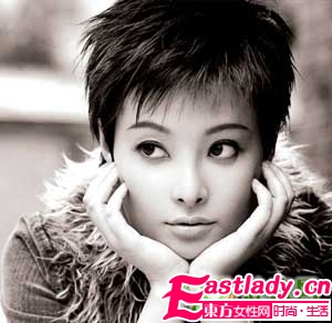 袁立吹彈可破水嫩肌膚保養(yǎng)秘訣