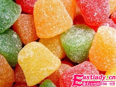 吃糖PK抗衰 甜品美女護膚公式