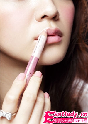 男人最愛的唇妝怎么畫