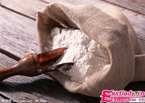 七種水洗臉?lè)?讓年齡倒著走