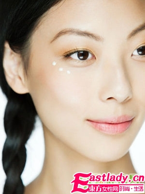 職場新鮮人 夏日精準(zhǔn)護(hù)膚保養(yǎng)法